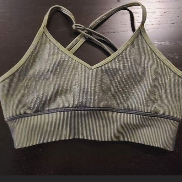 ALO Yoga Other - Alo Yoga Women's Olive Green Strappy Sports Bra, XS